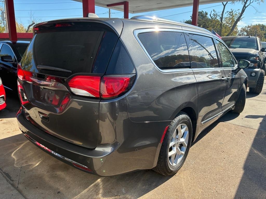 Chrysler Pacifica Touring-L Plus 2018