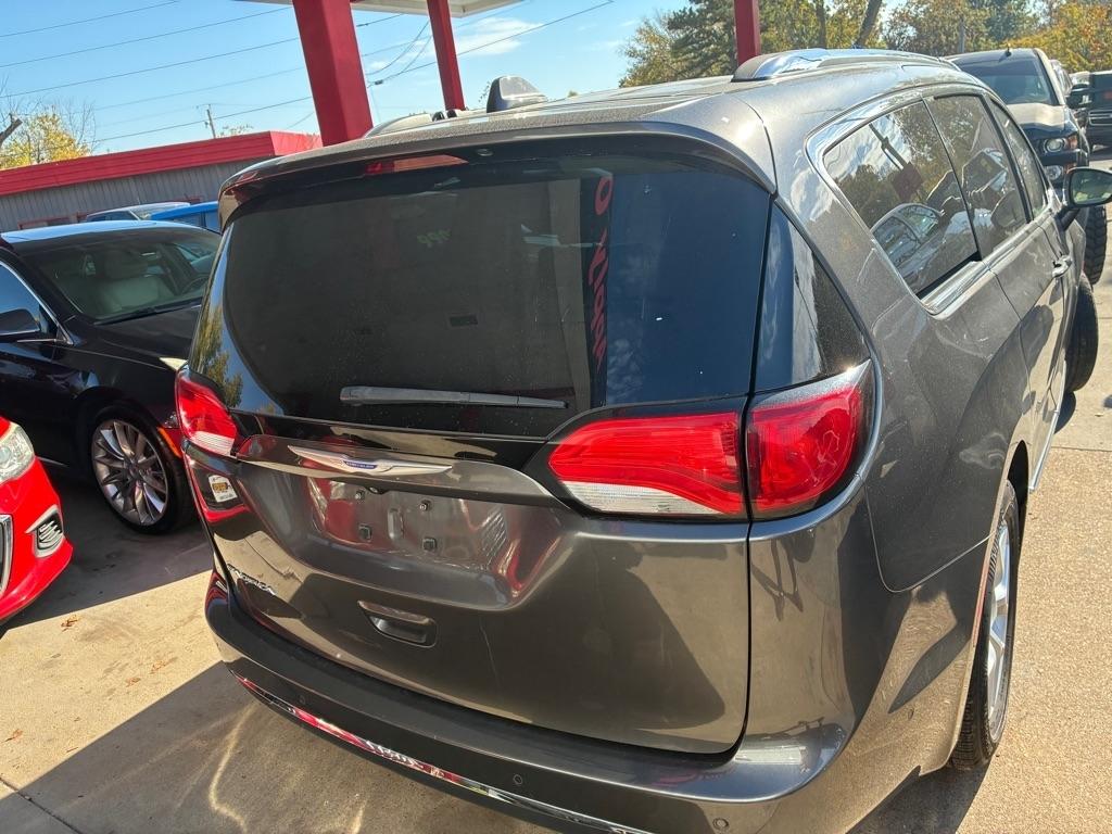 Chrysler Pacifica Touring-L Plus 2018