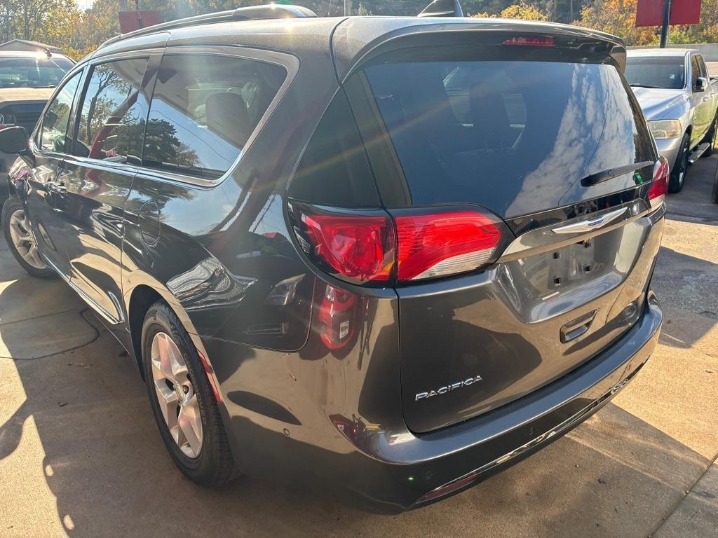 Chrysler Pacifica Touring-L Plus 2018