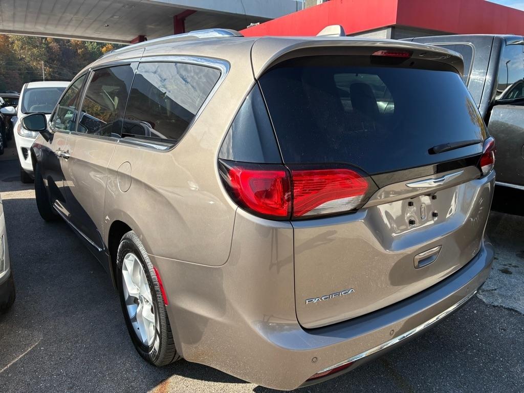 Chrysler Pacifica Touring-L Plus 2018