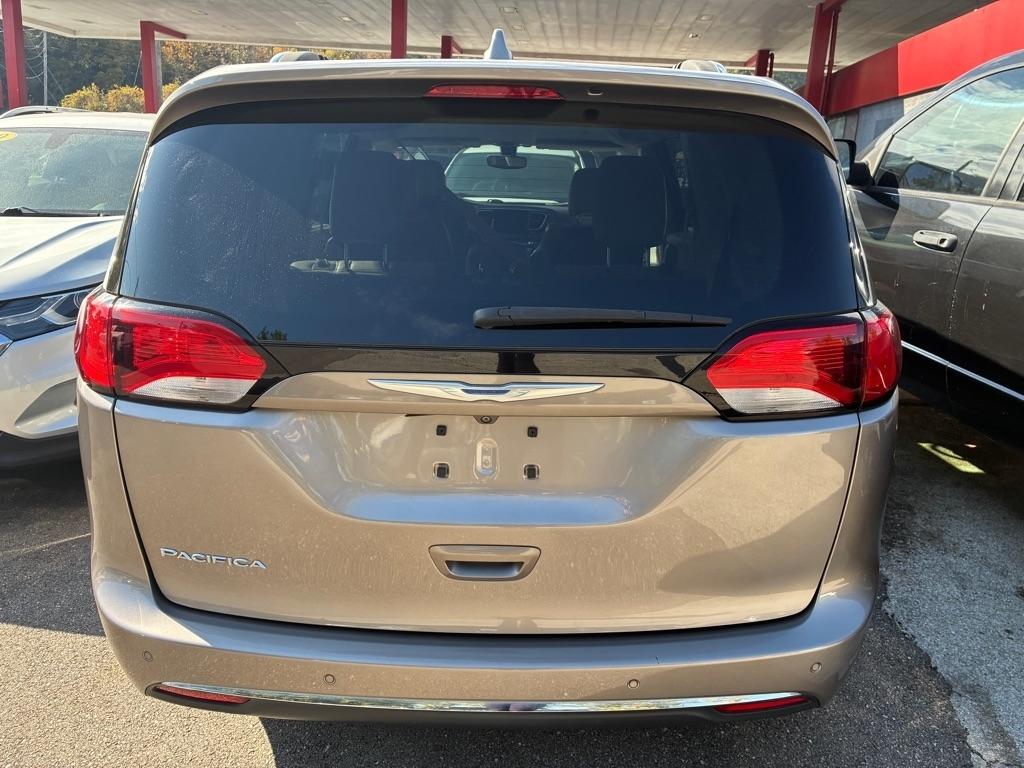 Chrysler Pacifica Touring-L Plus 2018