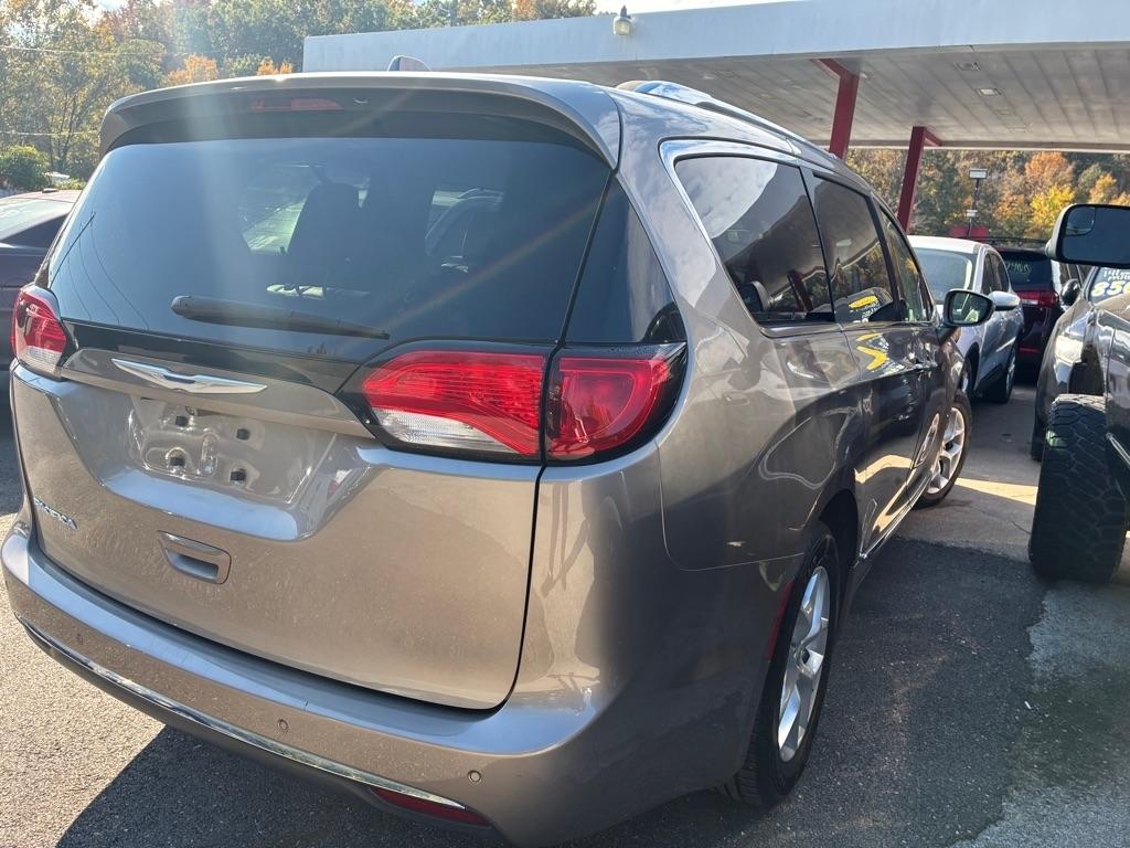 Chrysler Pacifica Touring-L Plus 2018