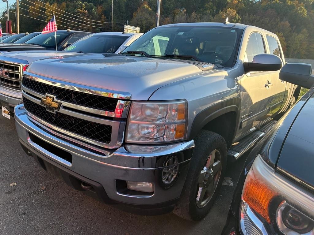 Chevrolet Silverado 2500HD LTZ Crew Cab 4WD 2011