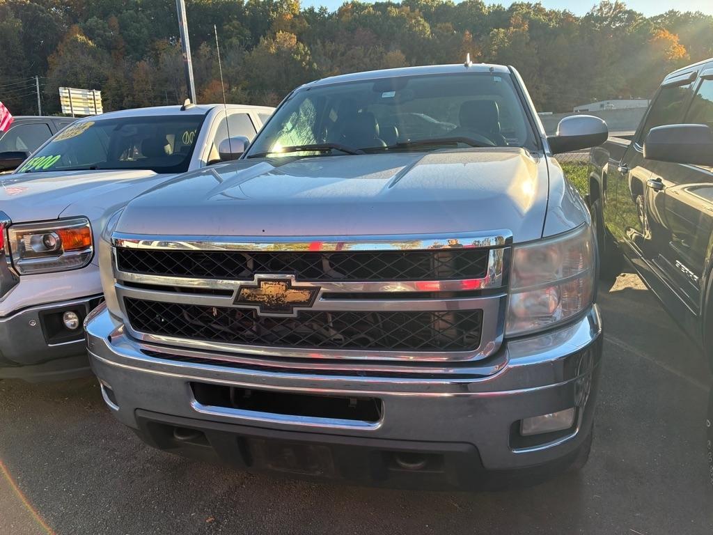 Chevrolet Silverado 2500HD LTZ Crew Cab 4WD 2011