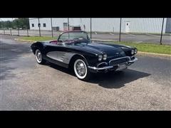 1961 Chevrolet Corvette 