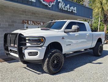 2024 RAM 2500 Laramie 4x4 Mega Cab 6'4" Box