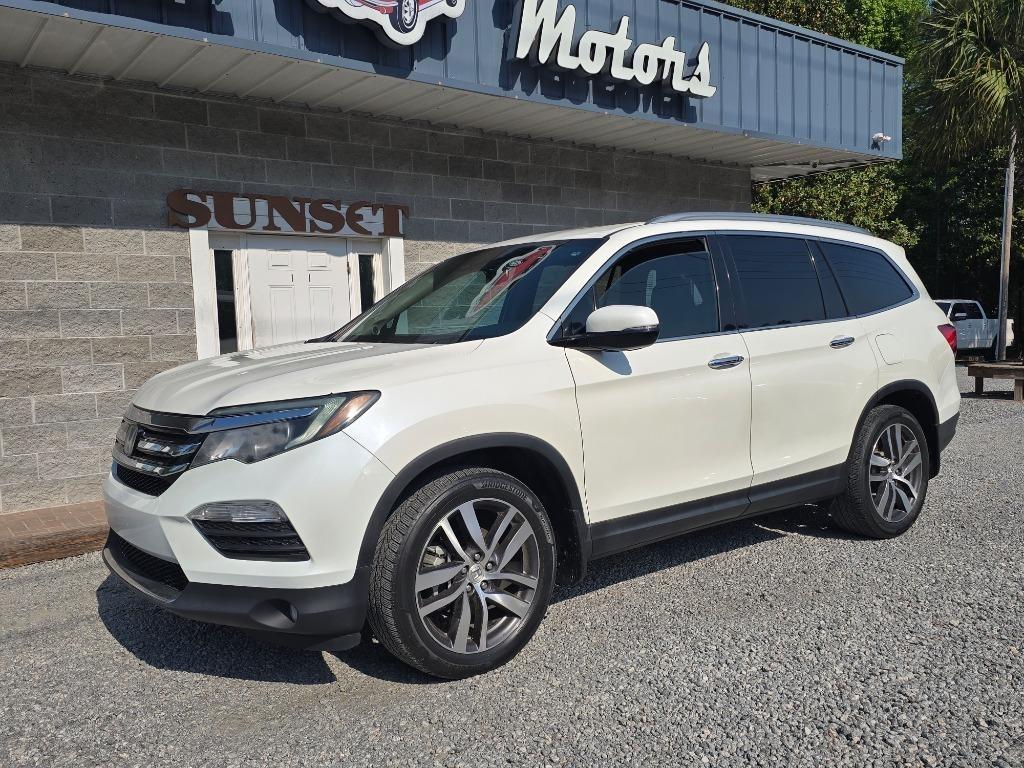 2018 Honda Pilot Touring AWD