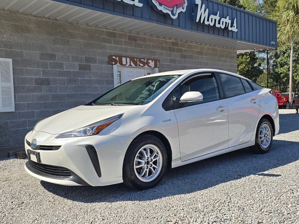 2019 Toyota Prius L Eco (Natl)