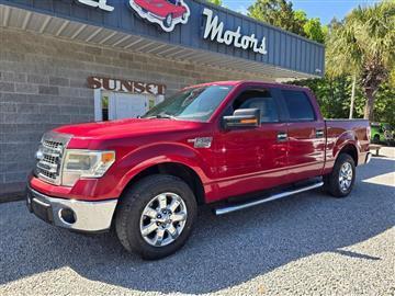 2014 Ford F-150 2WD SuperCrew 145" Platinum
