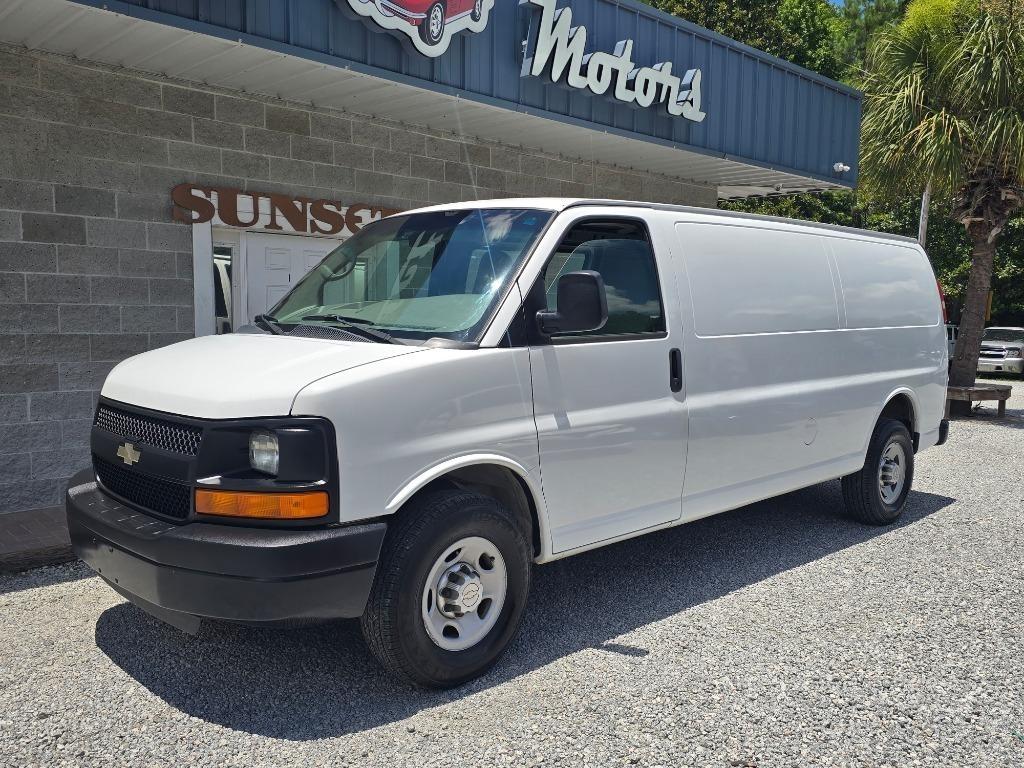 2011 Chevrolet Express Cargo Van RWD 3500 155"