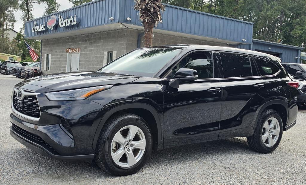 2022 Toyota Highlander L FWD (Natl)