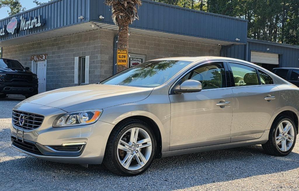 2015 Volvo S60 4dr Sdn T5 Drive-E Platinum FWD