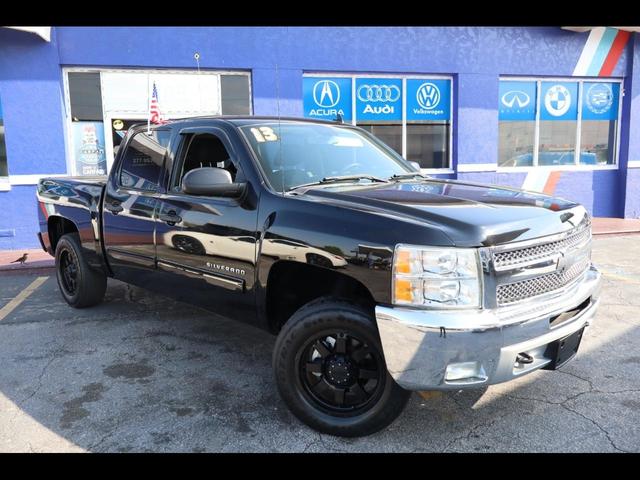 Black 2013 Chevrolet Silverado 1500 LT Crew Cab 4WD Pickup Truck Four-Wheel Drive Automatic