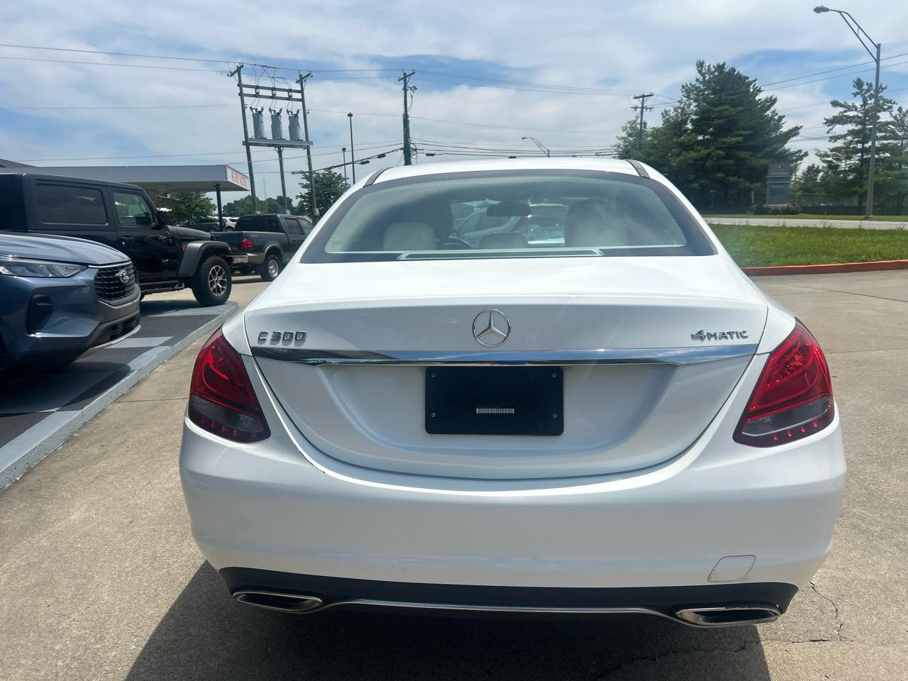 Mercedes-Benz C-Class C300 4MATIC Sedan 2016