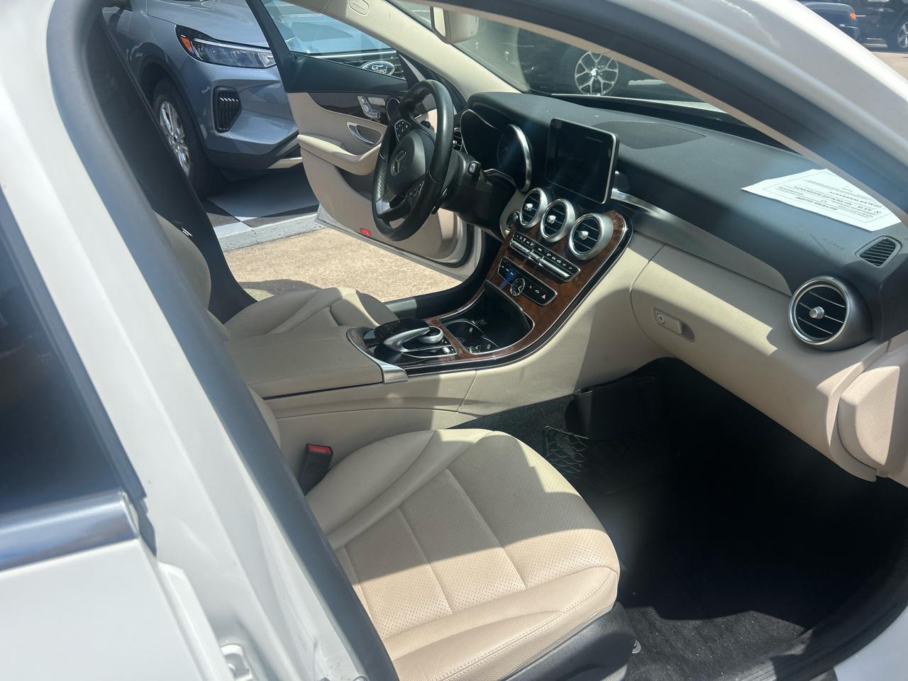 Mercedes-Benz C-Class C300 4MATIC Sedan 2016