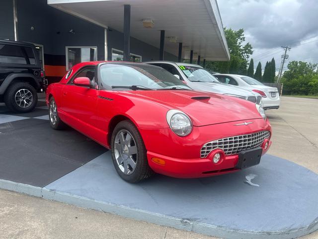 2002 Ford Thunderbird Deluxe RWD