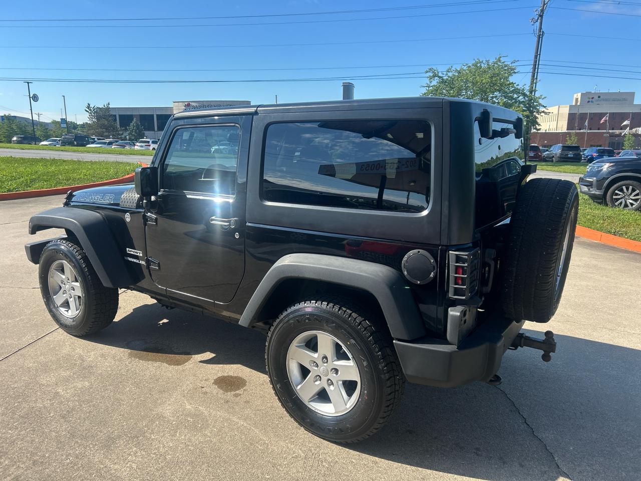 Jeep Wrangler Sport 4WD 2016