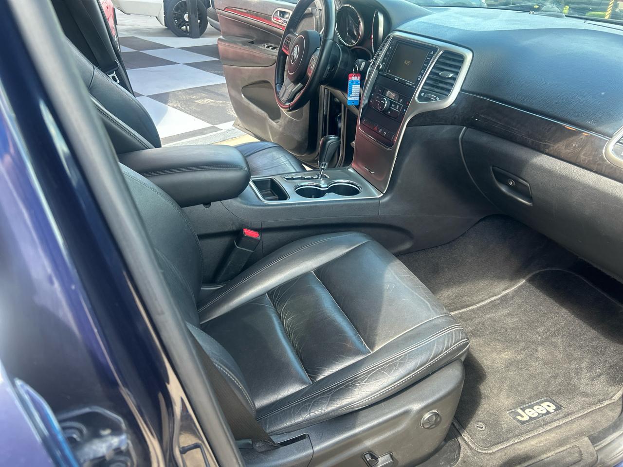 Jeep Grand Cherokee Laredo 4WD 2013