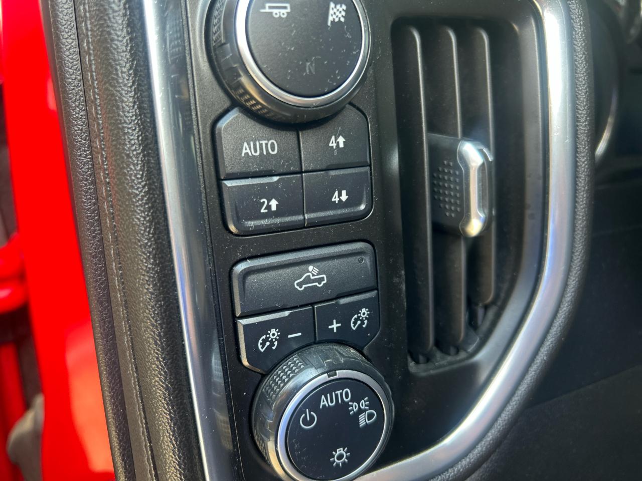 Chevrolet Silverado 1500 LT Crew Cab 4WD 2019