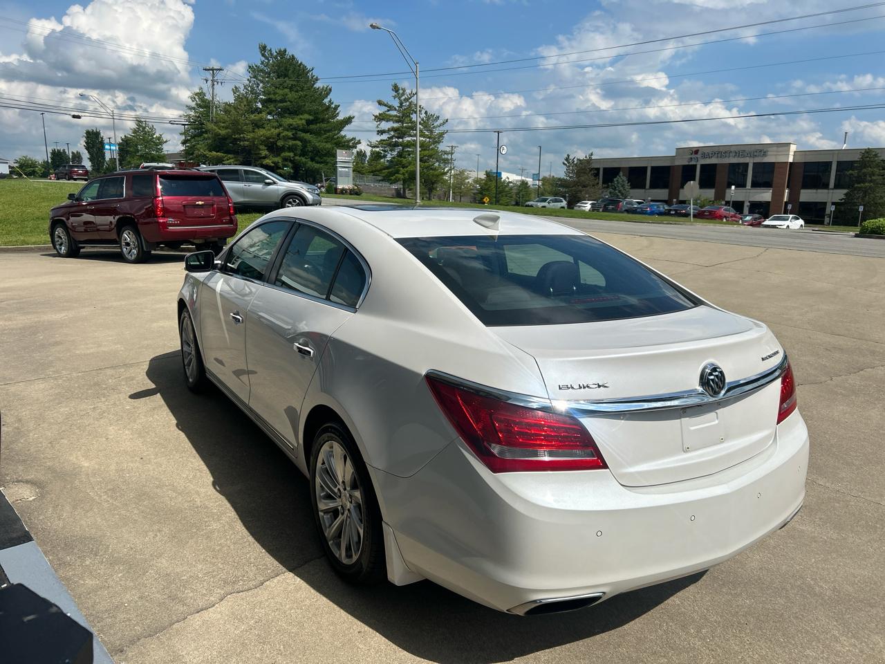 Buick LaCrosse Premium Package 1, w/Leather 2016
