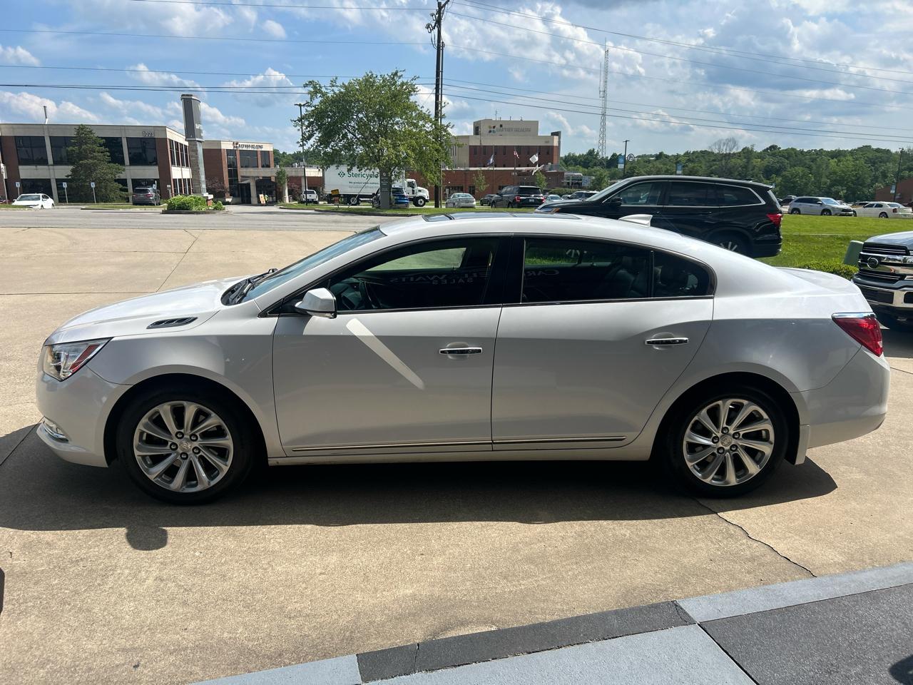 Buick LaCrosse Premium Package 1, w/Leather 2016