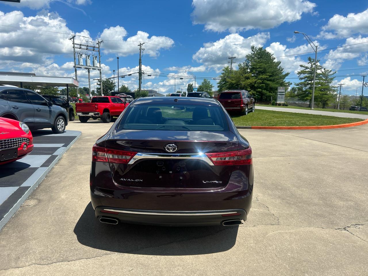 Toyota Avalon Limited AWD 2016