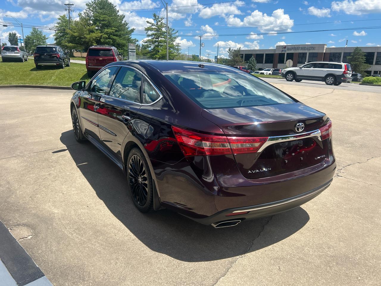 Toyota Avalon Limited AWD 2016