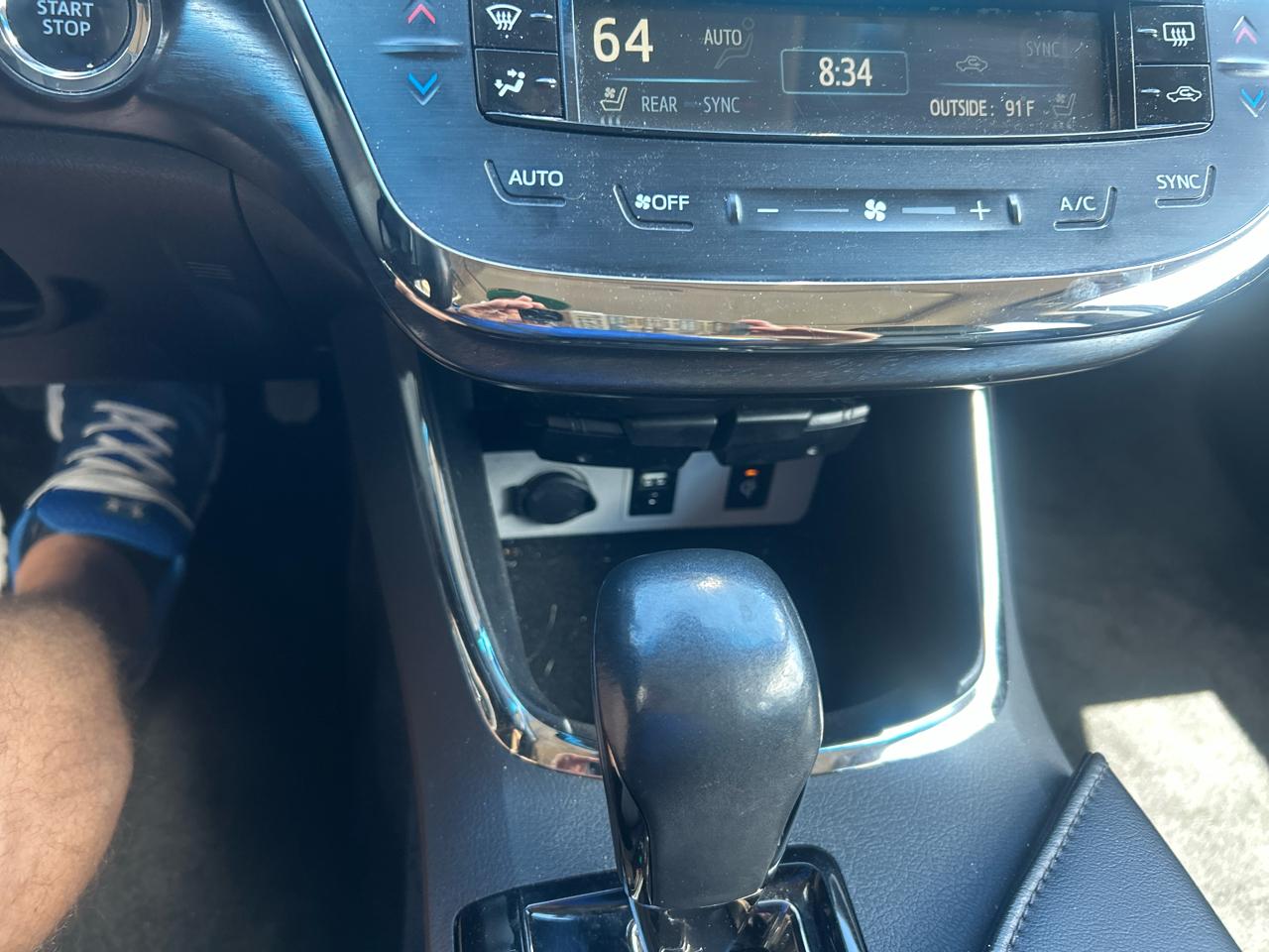 Toyota Avalon Limited AWD 2016
