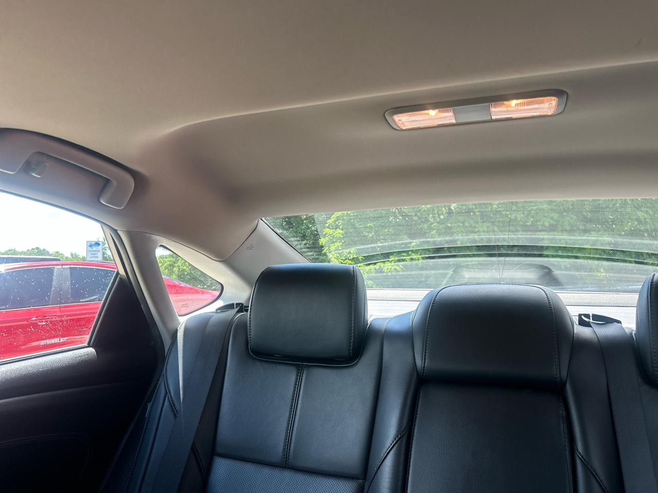 Toyota Avalon Limited AWD 2016