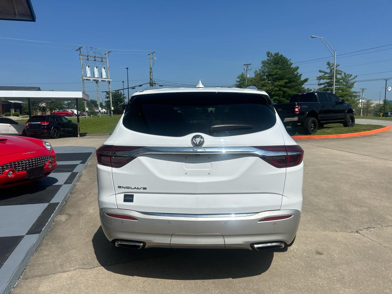 Buick Enclave Essence FWD 2020