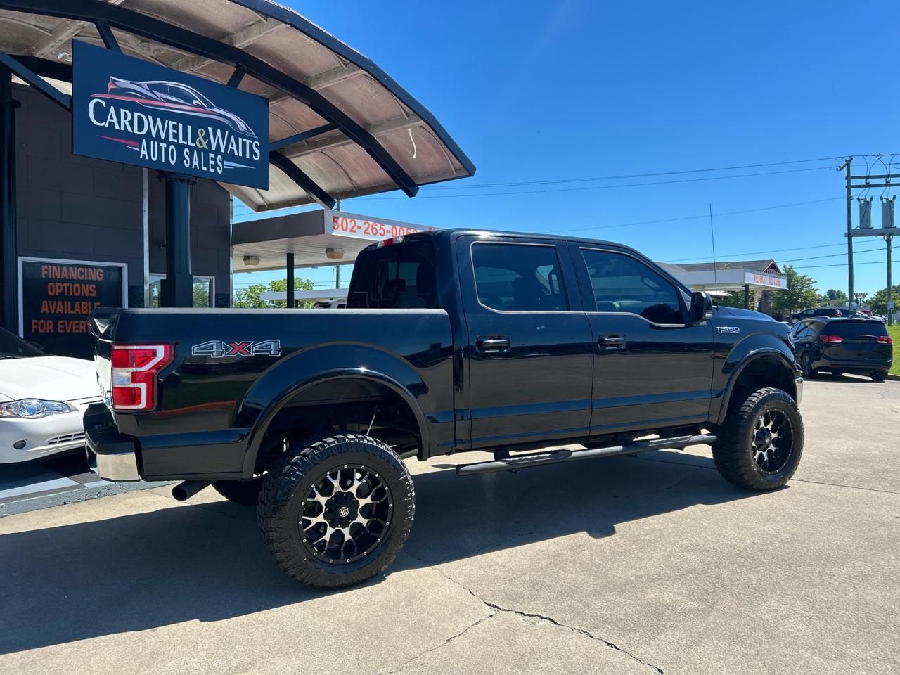 Ford F-150 4WD SuperCrew 139" Lariat 2018