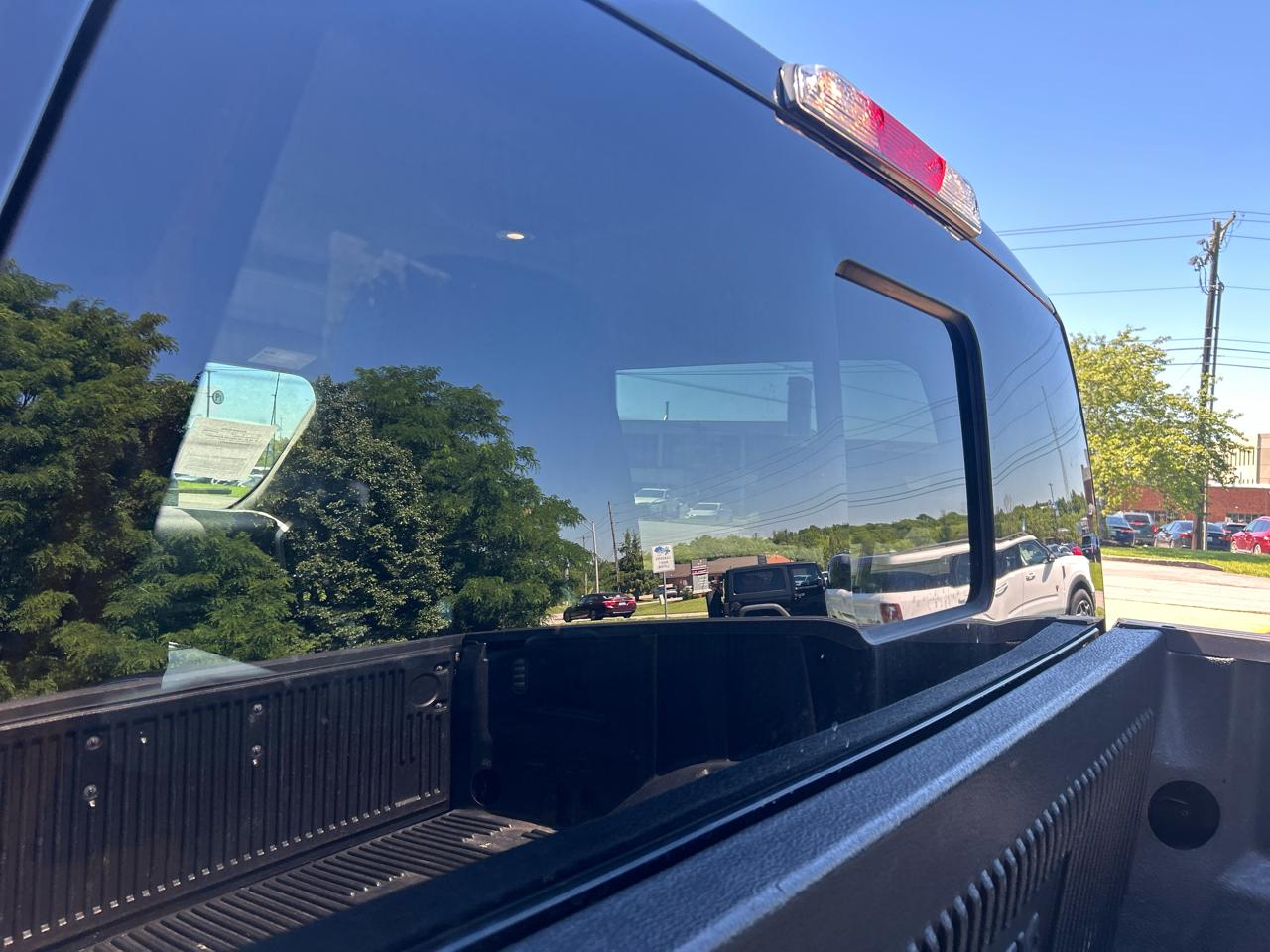 Ford F-150 4WD SuperCrew 139" Lariat 2018