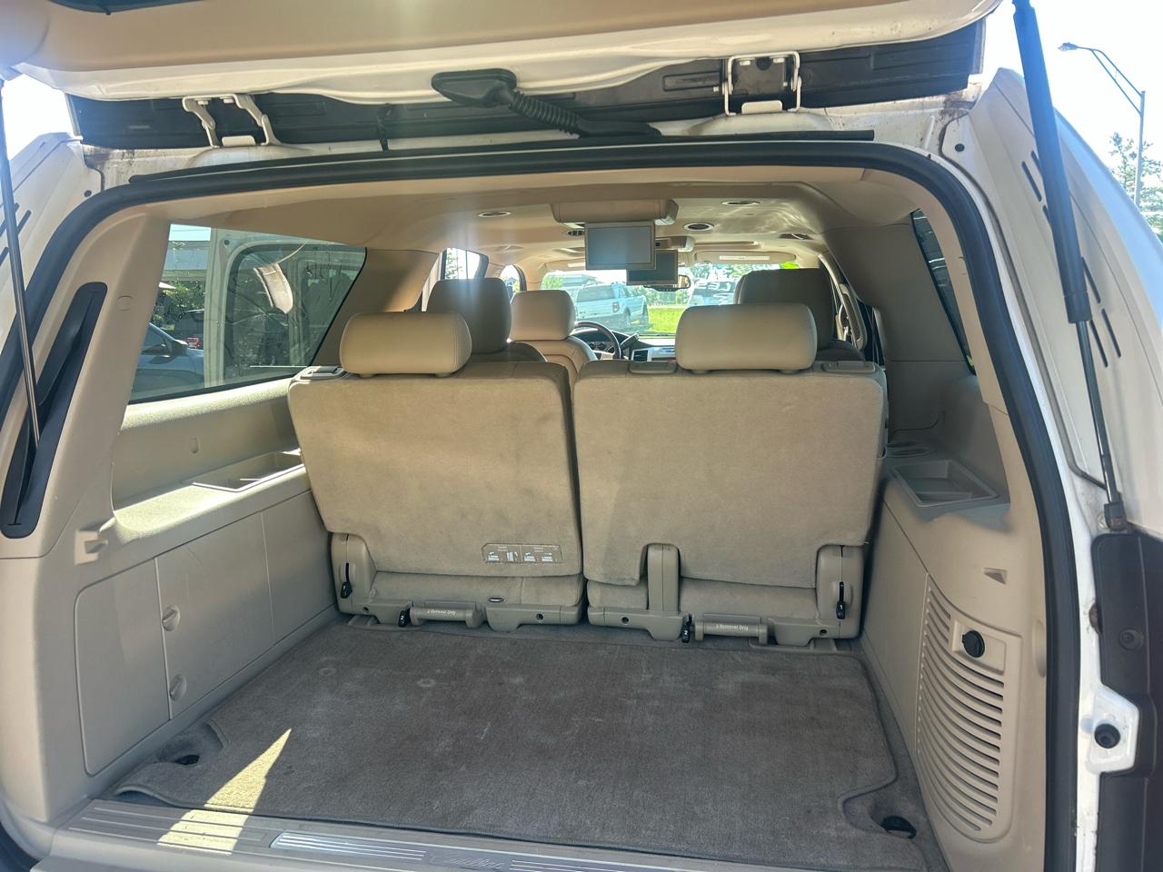 Cadillac Escalade ESV 2WD Premium 2013