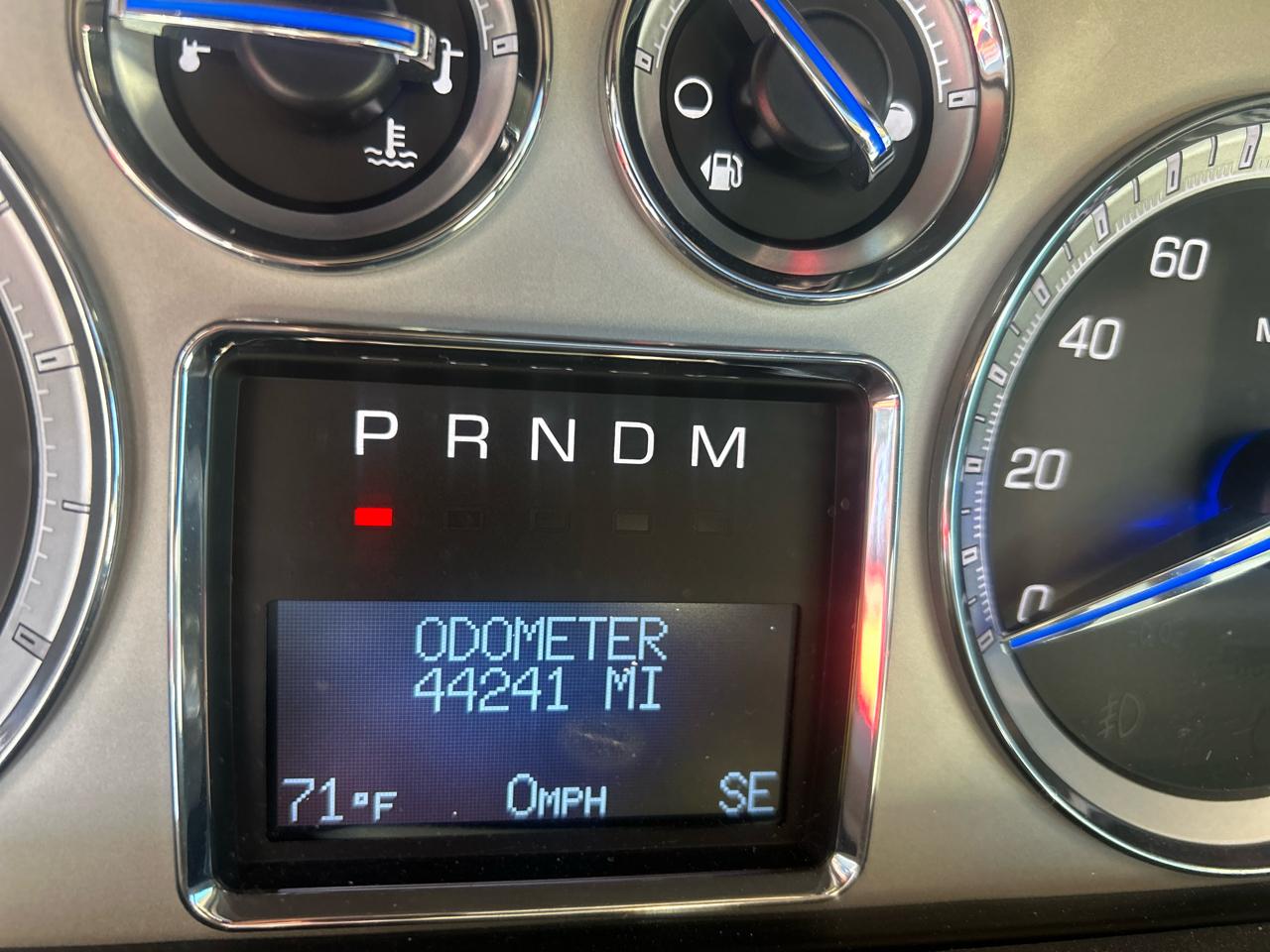 Cadillac Escalade ESV 2WD Premium 2013