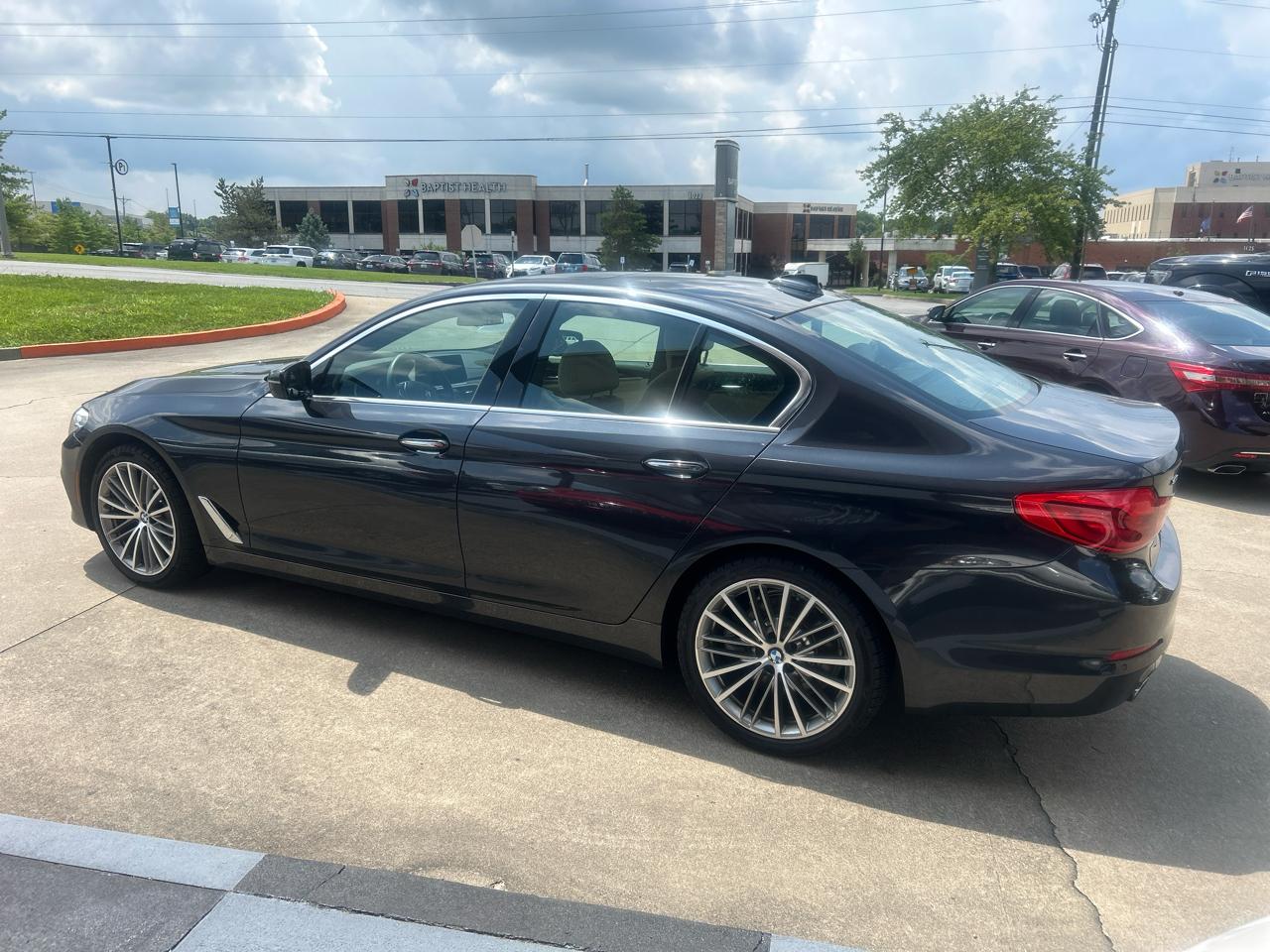 BMW 5-Series 530i xDrive 2018