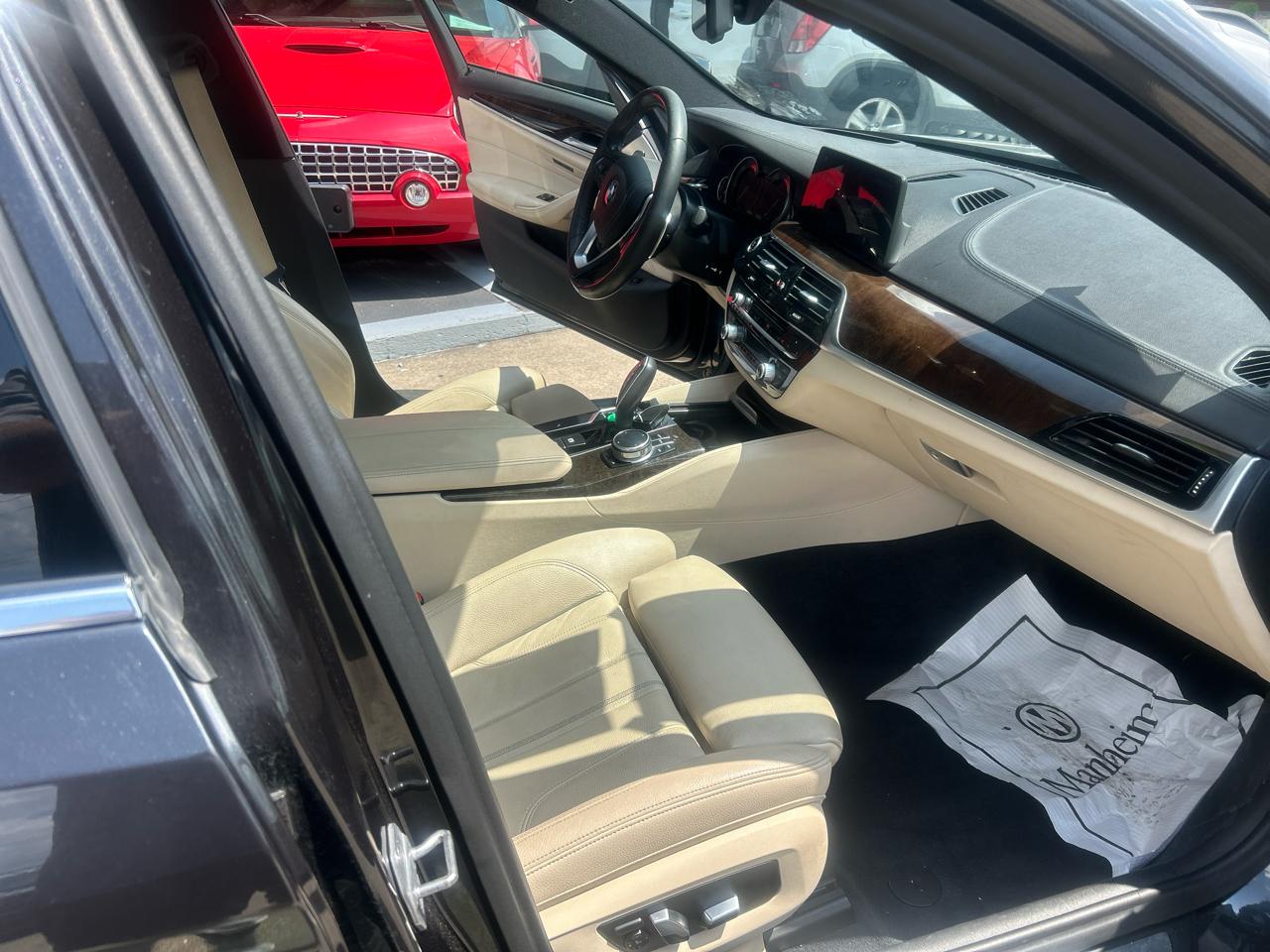 BMW 5-Series 530i xDrive 2018