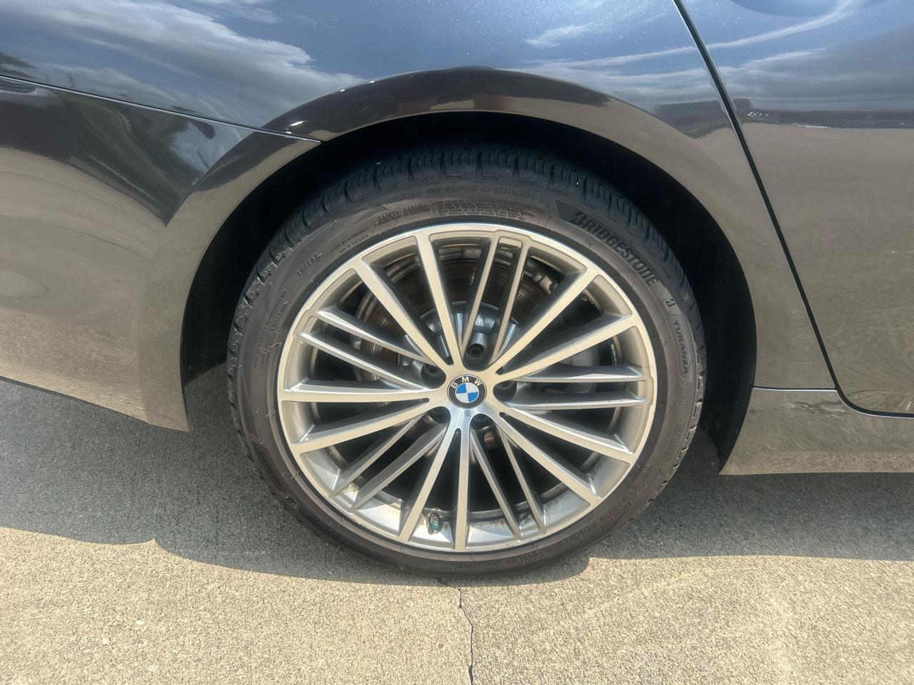 BMW 5-Series 530i xDrive 2018