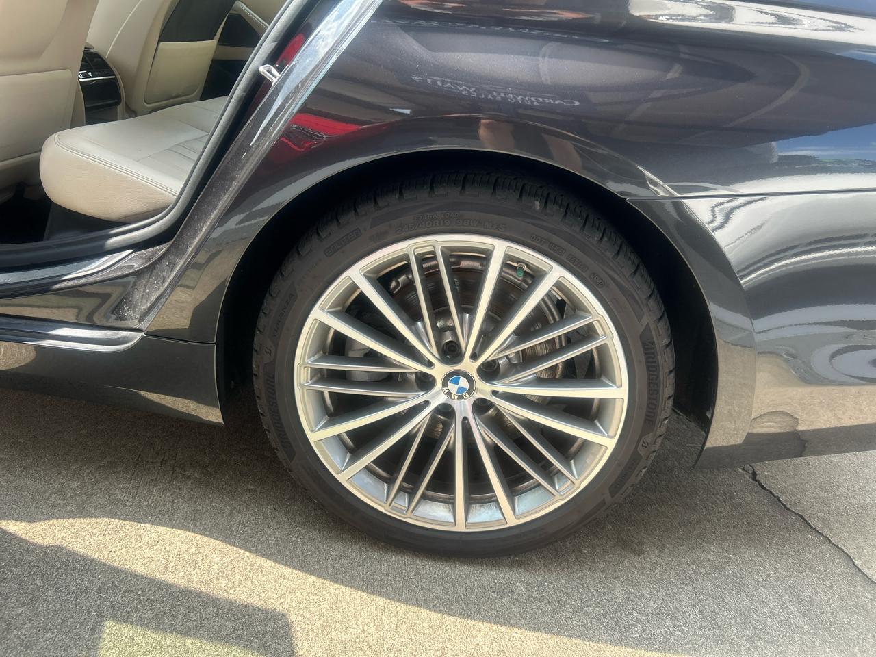 BMW 5-Series 530i xDrive 2018