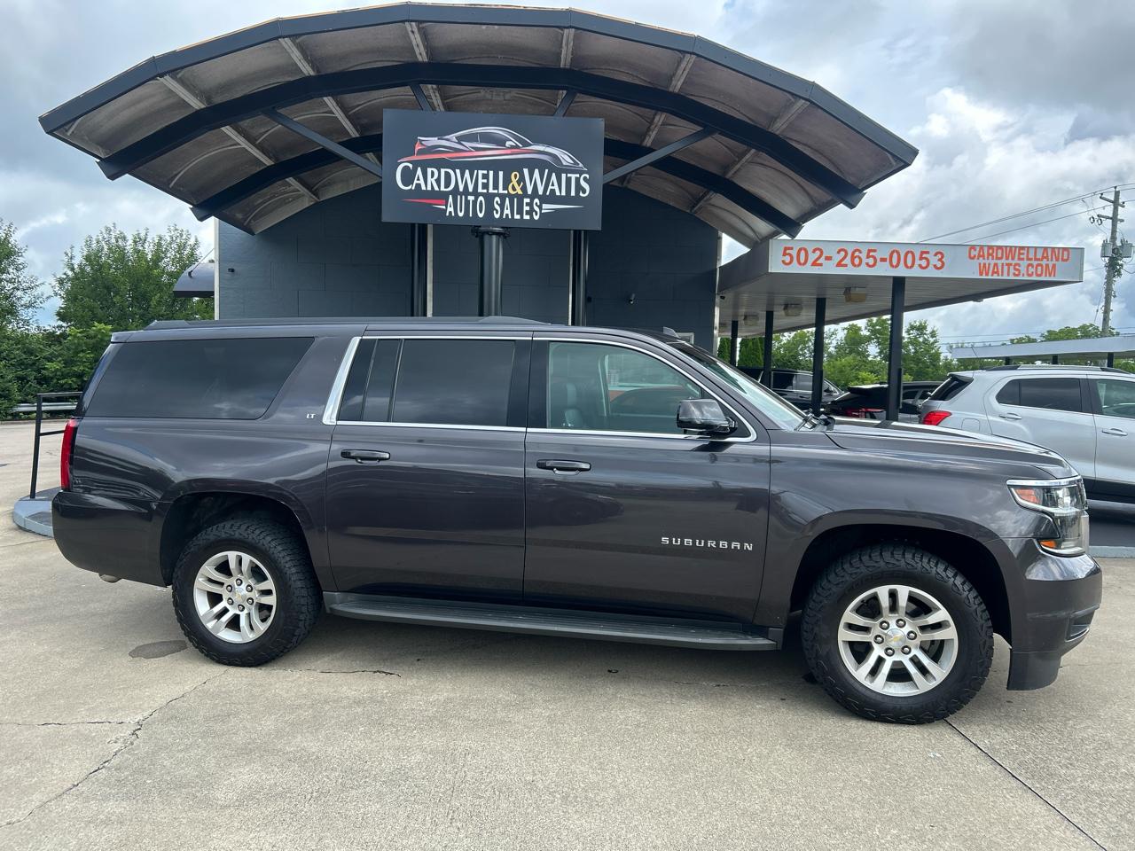 Chevrolet Suburban LT 4WD 2016