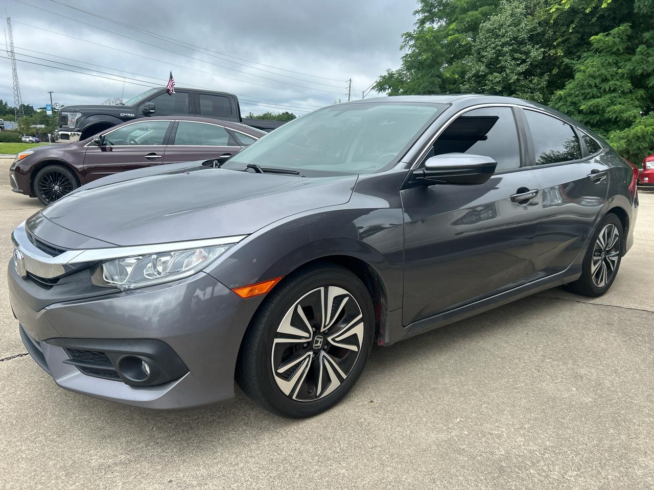 Honda Civic EX-TL Sedan CVT 2018