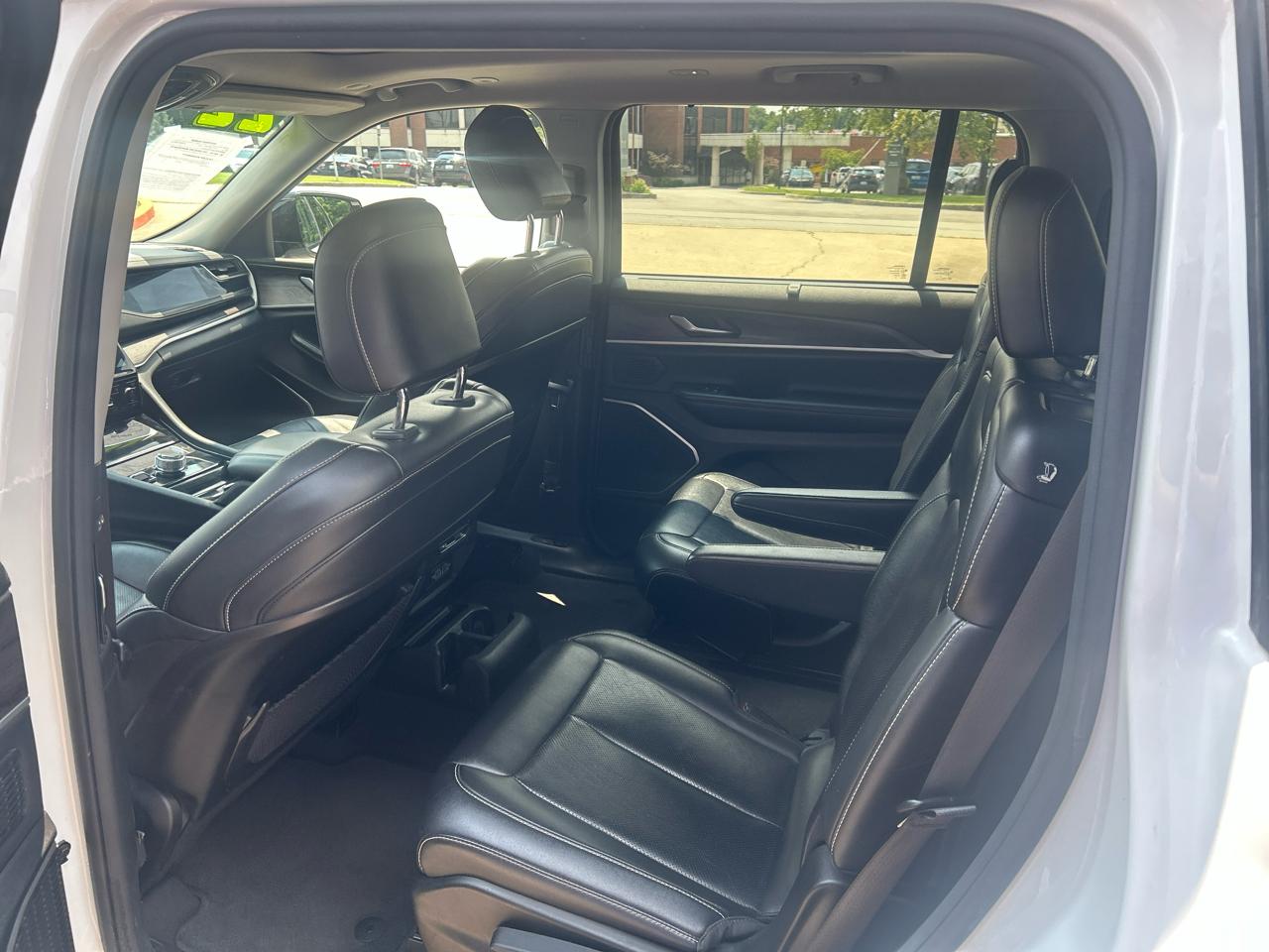 Jeep Grand Cherokee L Limited 4WD 2022