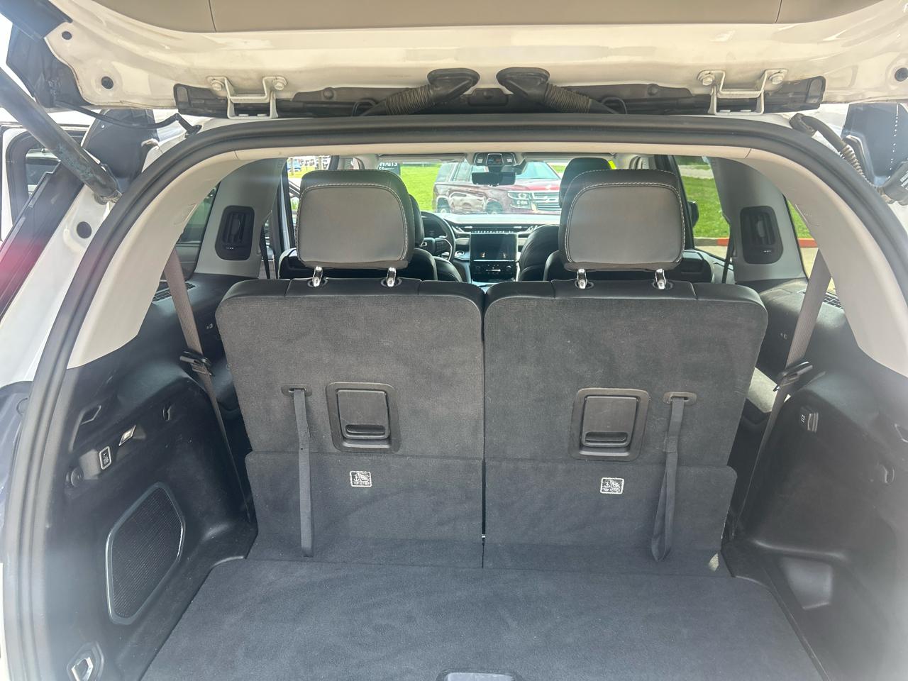 Jeep Grand Cherokee L Limited 4WD 2022