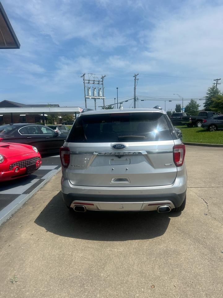 Ford Explorer Platinum AWD 2017