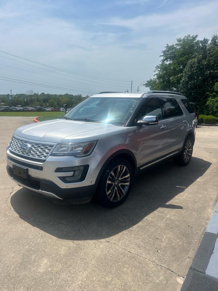 Ford Explorer Platinum AWD 2017