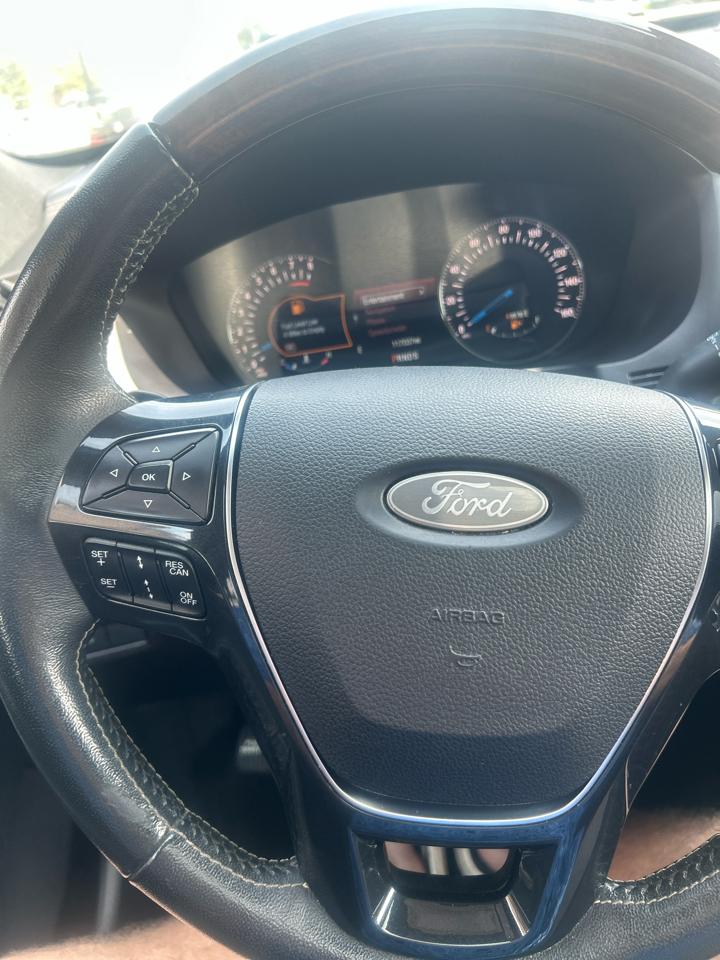 Ford Explorer Platinum AWD 2017