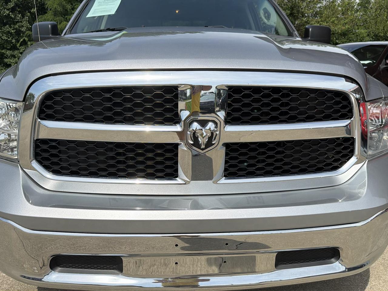 RAM 1500 Laramie Crew Cab LWB 4WD 2024