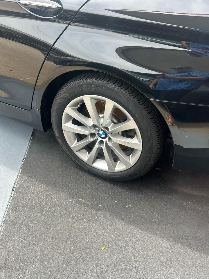 BMW 5-Series 550i xDrive 2015