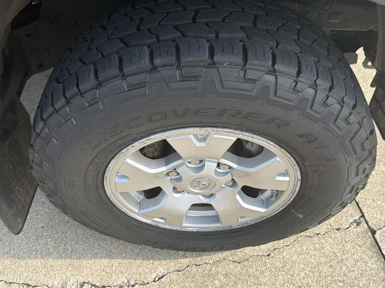 Toyota Tacoma Access Cab V6 5AT 4WD 2015