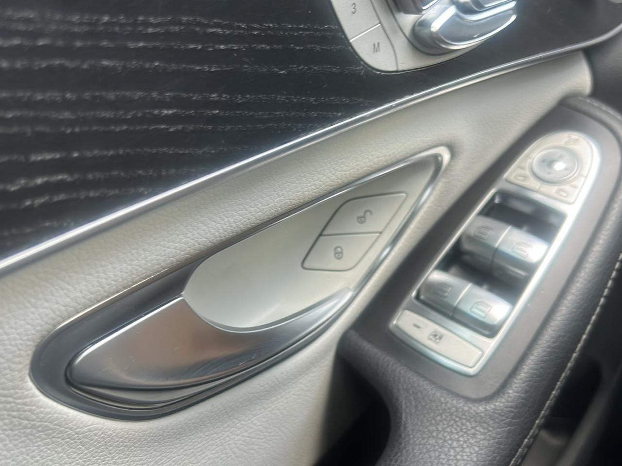 Mercedes-Benz C-Class C300 4MATIC Sedan 2016