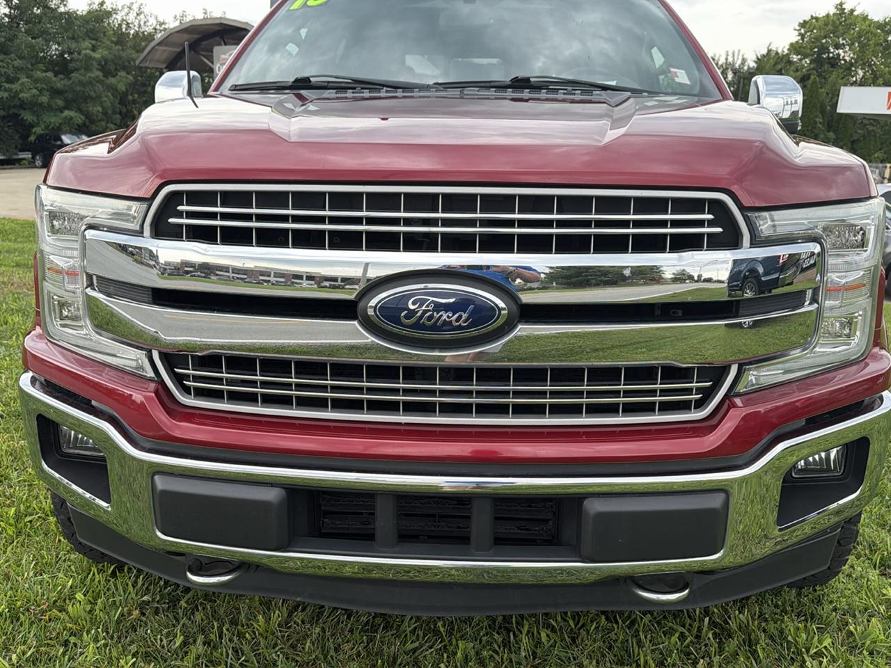 Ford F-150 Lariat SuperCrew Short Bed 4WD 2018
